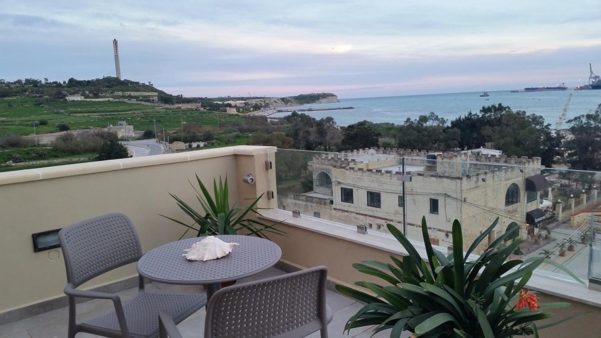 Appartamento Seagull Penthouse Marsaxlokk Esterno foto