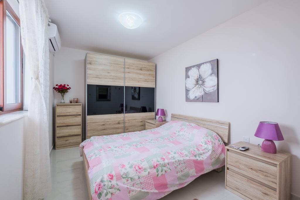 Appartamento Seagull Penthouse Marsaxlokk Esterno foto